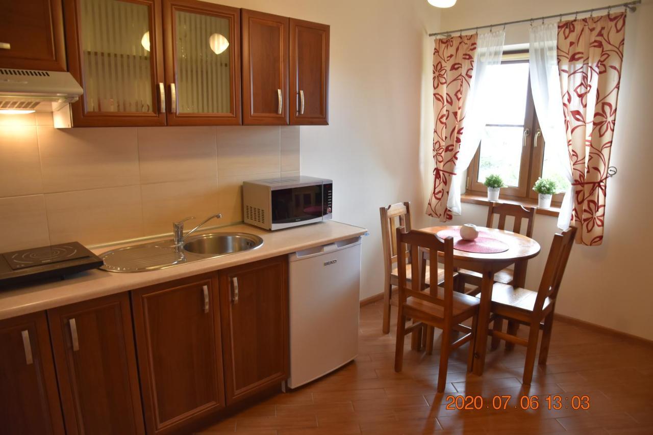 Apartamenty Przy Basenie Blisko Morza Brown Puck Bagian luar foto